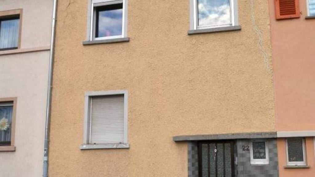 Reihenmittelhaus zum Kauf 320.000 € 5 Zimmer 100 m² 103 m² Grundstück Damm Aschaffenburg 63741