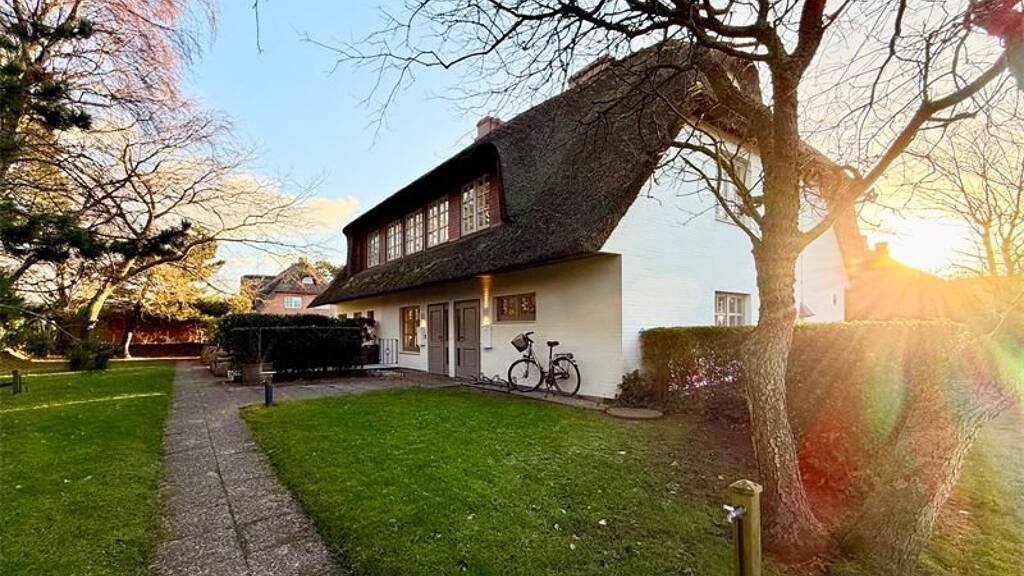 Reihenmittelhaus zum Kauf 2.100.000 € 5 Zimmer 146,3 m² 390 m² Grundstück Keitum Sylt 25980