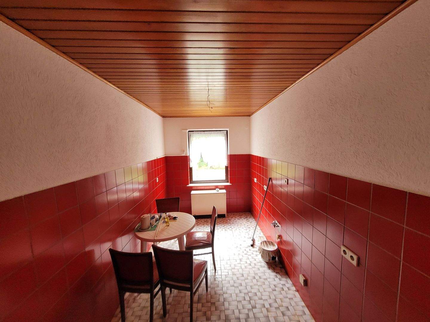 Immobilie in Bad Ems - Wohnhaus mit 3 Wohnungen in Bad Ems zur Kapitalanlage, Eigennutzung oder als Mehrgenerationenwohnhaus - Bild 1