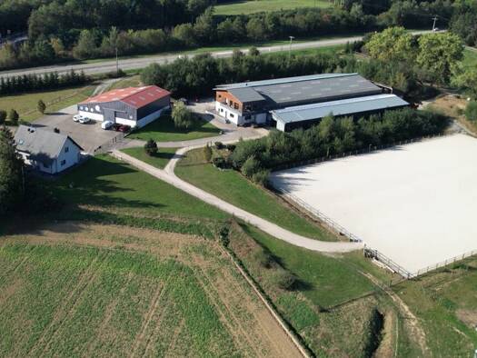 Reiterhof zum Kauf 2.850.000 € 100.000 m² Grundstück Soppe-le-Bas 68780