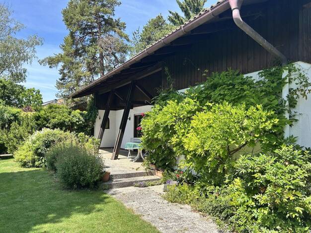 Einfamilienhaus zum Kauf provisionsfrei 1.395.000 € 7 Zimmer 190 m² 820 m² Grundstück Gartenberg Geretsried 82538