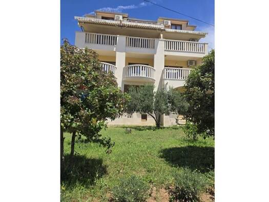 Einfamilienhaus zum Kauf 1.350.000 € 37 Zimmer Pakoštane 23211