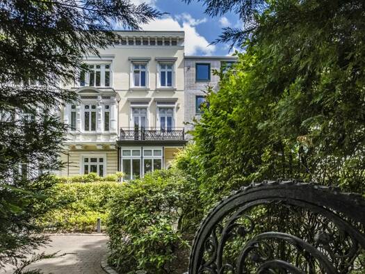 Villa zum Kauf 5.100.000 € 14 Zimmer 485,6 m² 410 m² Grundstück Uhlenhorst Hamburg 22085
