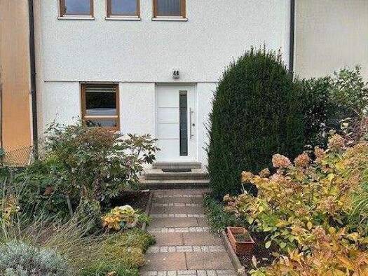 Haus zum Kauf 435.000 € 4 Zimmer 88 m² 197 m² Grundstück frei ab sofort Blücherstraße St Leonhard Nürnberg 90439