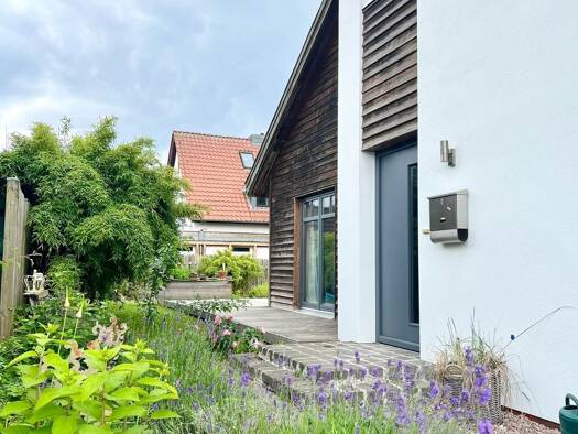 Einfamilienhaus zur Miete 2.100 € 4 Zimmer 140 m² 500 m² Grundstück frei ab 01.01.2027 Ebensberg Lüneburg 21337