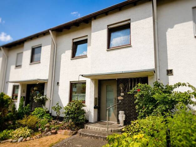 Reihenmittelhaus zum Kauf 435.000 € 3,5 Zimmer 117,2 m² 473 m² Grundstück Raunheim 65479