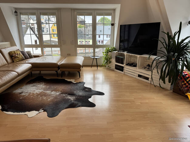 Wohnung zur Miete 800 € 3 Zimmer 102 m² 1. Geschoss frei ab 01.07.2025 Lorch Lorch 65391