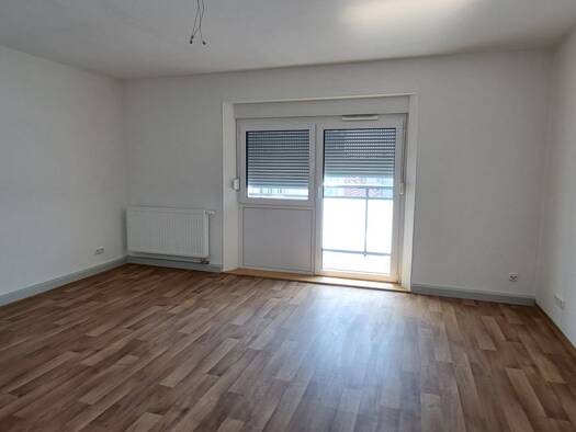 Wohnung zur Miete 725 € 3 Zimmer 64,8 m² 5. Geschoss frei ab 01.10.2026 Flößaustraße 168 Südstadt Fürth 90763