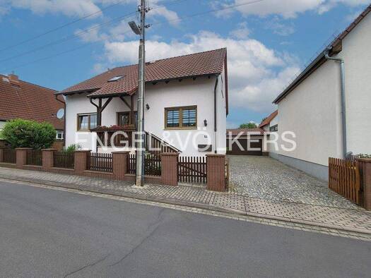 Einfamilienhaus zum Kauf 530.000 € 8 Zimmer 250 m² 1.101 m² Grundstück Ingersleben 99192