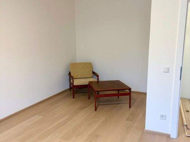 Studio zur Miete 730 € 1 Zimmer 32 m² 1. Geschoss Wien 1140