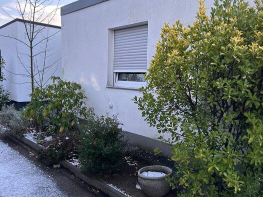 Einfamilienhaus zur Miete 1.420 € 3,5 Zimmer 135 m² frei ab 01.04.2026 Düren 52351