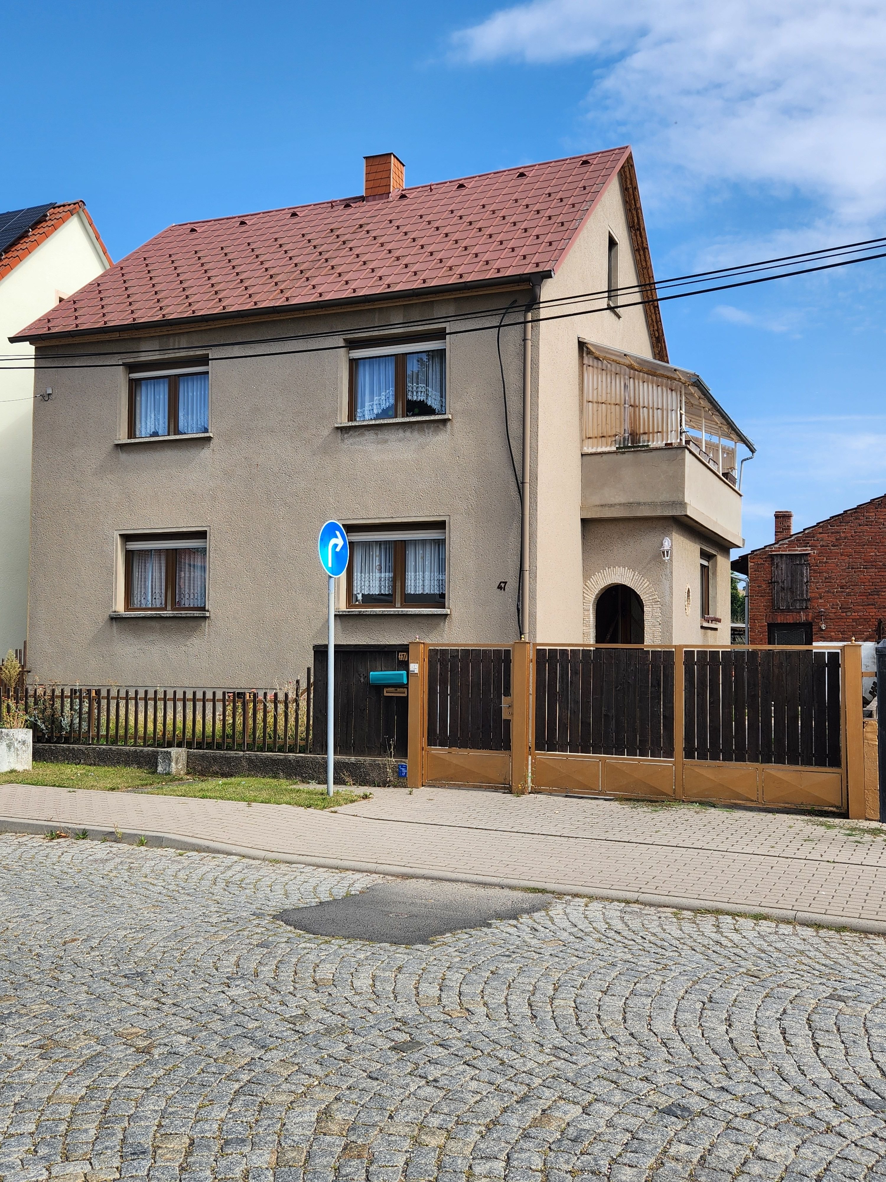 Mehrfamilienhaus zum Kauf provisionsfrei 297.000 € 8 Zimmer 260 m²<br/>Wohnfläche 1.600 m²<br/>Grundstück ab sofort<br/>Verfügbarkeit Mühlhäuser Chaussee 47 Stregda Eisenach 99817