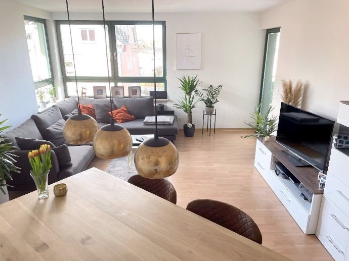 Wohnung zum Kauf 299.000 € 3 Zimmer 79 m²<br/>Wohnfläche Cortendorf Coburg 96450