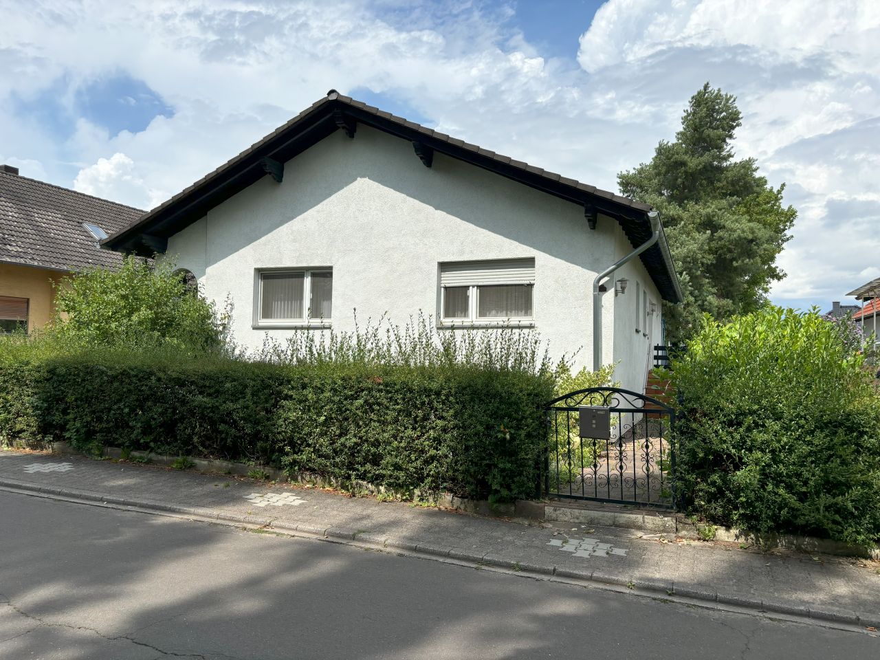 Einfamilienhaus zum Kauf 318.500 € 8 Zimmer 170 m²<br/>Wohnfläche 720 m²<br/>Grundstück ab sofort<br/>Verfügbarkeit Volxheim 55546