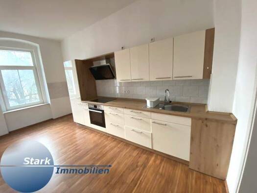 Wohnung zur Miete 290 € 2 Zimmer 44,5 m² 1. Geschoss frei ab sofort Martin-Luther-Straße 53 Haselbrunn Plauen 08525