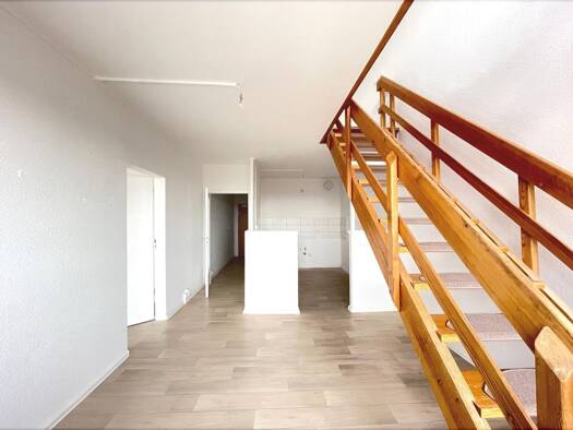 Wohnung zur Miete 728 € 4 Zimmer 110,1 m² 14. Geschoss Vilniuser Straße 16 Rieth Erfurt 99089