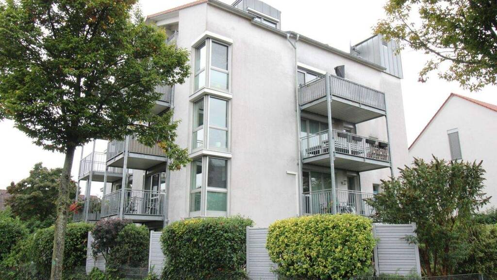Wohnung zum Kauf 369.000 € 4 Zimmer 94 m² 2. Geschoss Neuhermsheim Mannheim 68163