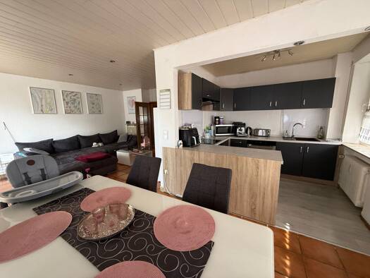 Sonstiges zum Kauf als Kapitalanlage geeignet 198.000 € 3 Zimmer 115 m² 1.087 m² Grundstück Gevelsdorf Titz 52445