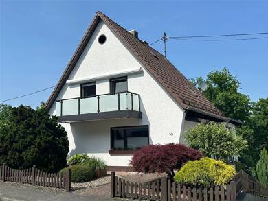 Einfamilienhaus zum Kauf 339.000 € 6 Zimmer 170 m² 900 m² Grundstück frei ab sofort Betzdorf Betzdorf , Sieg 57518