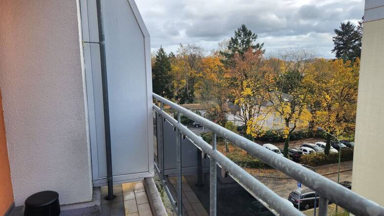Wohnung zur Miete 1.120 € 2 Zimmer 65 m² 4. Geschoss frei ab sofort Mathildenschule Offenbach am Main 63065