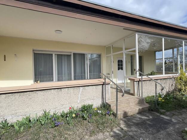 Einfamilienhaus zum Kauf 96.500 € 3 Zimmer 90 m² 1.440 m² Grundstück Staßfurt 39418