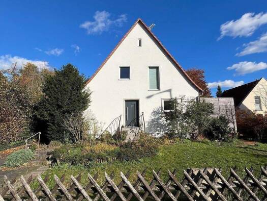 Einfamilienhaus zum Kauf provisionsfrei 697.000 € 6 Zimmer 126 m² 641 m² Grundstück Hofer Straße 20 Ziegelstein Nürnberg 90411