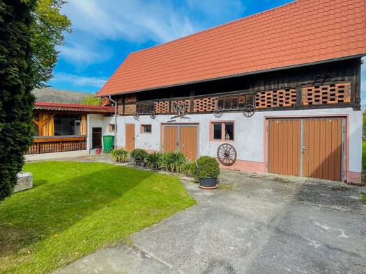 Bauernhaus zum Kauf 6 Zimmer 220 m² 2.270 m² Grundstück frei ab 01.01.2027 Gorden Gorden-Staupitz 03238