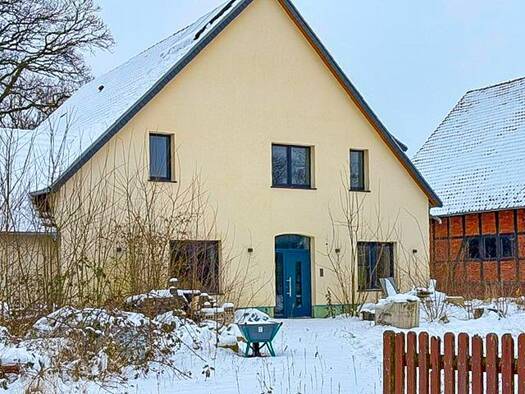 Einfamilienhaus zum Kauf 300.000 € 8 Zimmer 264 m² 2.101 m² Grundstück Hohnhorst Hohnhorst 31559