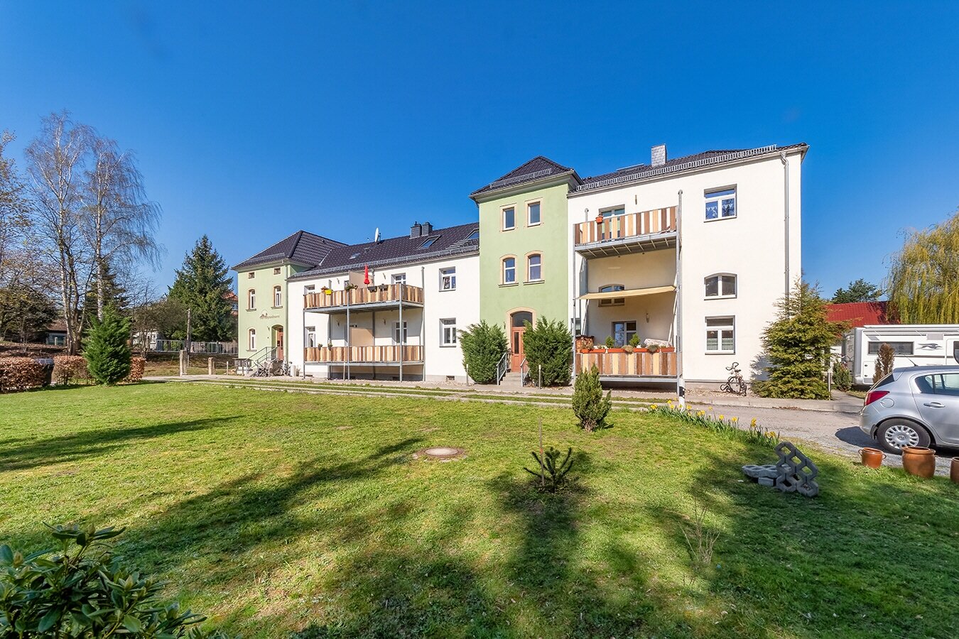 Wohnung zur Miete 300 € 1 Zimmer 27,3 m²<br/>Wohnfläche EG<br/>Geschoss ab sofort<br/>Verfügbarkeit Pulsnitzer Straße 65 Radeberg Radeberg 01454