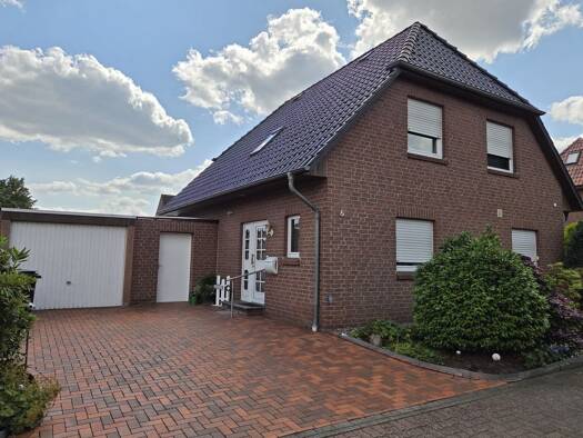 Einfamilienhaus zum Kauf 339.000 € 4 Zimmer 133 m² 619 m² Grundstück frei ab sofort Lupinenweg Sulingen Sulingen 27232