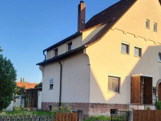 Doppelhaushälfte zum Kauf provisionsfrei 379.000 € 5 Zimmer 150 m² 400 m² Grundstück frei ab sofort Buchenbühl Nordöstliche Außenstadt 90411