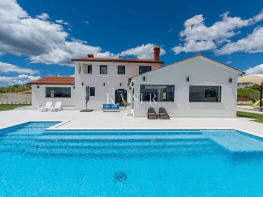 Haus zum Kauf 1.650.000 € 4 Zimmer 210 m² Buzet Buzet