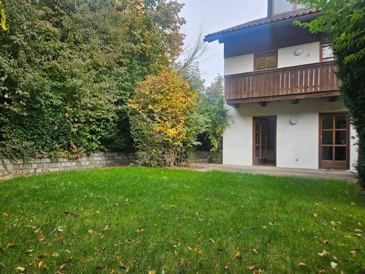 Reihenendhaus zum Kauf provisionsfrei 4 Zimmer 171 m² 400 m² Grundstück frei ab sofort Aising Rosenheim 83026