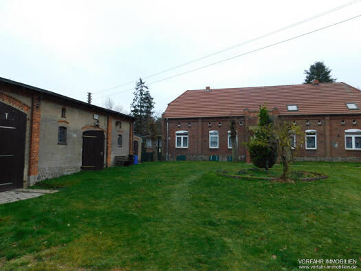 Einfamilienhaus zum Kauf 246.000 € 7 Zimmer 320 m² 2.550 m² Grundstück Groß Niendorf Groß Niendorf / Friedrichsruhe Dorf 19374