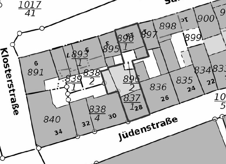 Mehrfamilienhaus zum Kauf 366.000 € 8 Zimmer 339 m² 254 m² Grundstück Jüdenstr. 28 Gotha 99867