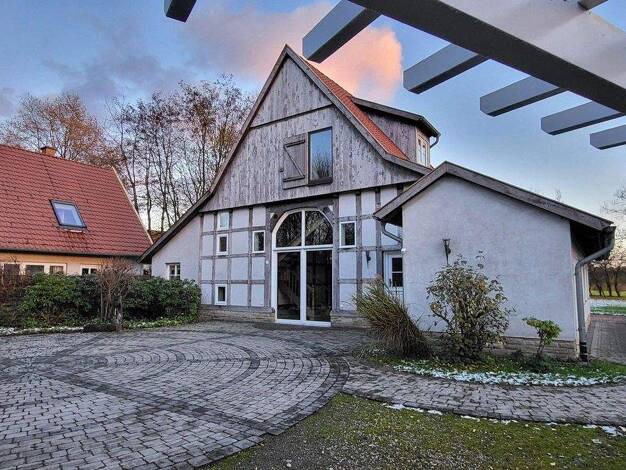 Mehrfamilienhaus zum Kauf provisionsfrei 1.250.000 € 10 Zimmer 320 m² 6.020 m² Grundstück Schröttinghausen Bielefeld 33739