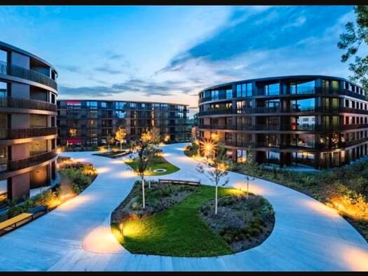 Wohnung zur Miete 1.200 € 2 Zimmer 69 m² Geschoss 1/5 frei ab sofort Pieschen-Süd Dresden 01139