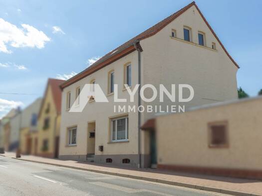 Mehrfamilienhaus zum Kauf 48.800 € 7 Zimmer 170 m² 454 m² Grundstück Hecklingen Hecklingen 39444