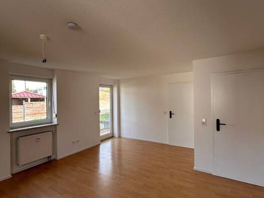 Wohnung zur Miete 710 € 2 Zimmer 64 m² Geschoss 1/3 frei ab 01.10.2026 Mietraching Deggendorf 94469