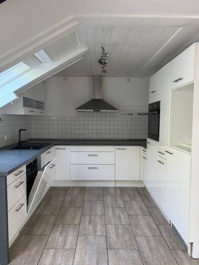 Maisonette zur Miete 1.950 € 4 Zimmer 120 m² Dachgeschoss, 2. Geschoss frei ab sofort Mühlfelder Straße 9 Herrsching Herrsching am Ammersee 82211