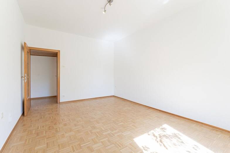 Wohnung zum Kauf provisionsfrei 199.900 € 3 Zimmer 66 m² 1. Geschoss Frohnhausen Essen 45130