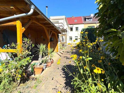 Reihenmittelhaus zum Kauf 159.000 € 6 Zimmer 142 m² 421 m² Grundstück Jeßnitz 06800