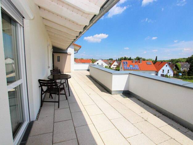 Wohnung zur Miete 1.320 € 3 Zimmer 101,9 m² 3. Geschoss Gersthofen 86368