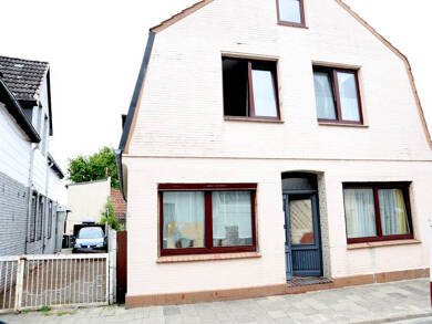 Mehrfamilienhaus zum Kauf 215.000 € 9 Zimmer 220 m² 479 m² Grundstück Klushof Bremerhaven 27580