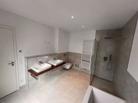 Wohnung zum Kauf - Erstbezug provisionsfrei 1.298.500 € 5 Zimmer 222,5 m² 1. Geschoss Leutzsch Alt-West 04179