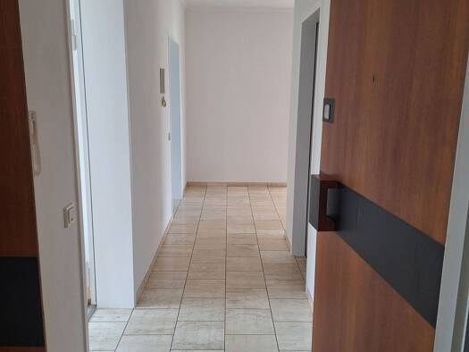Wohnung zur Miete 1.250 € 5 Zimmer 125 m² Geschoss 3/4 frei ab sofort St Johann Saarbrücken 66123