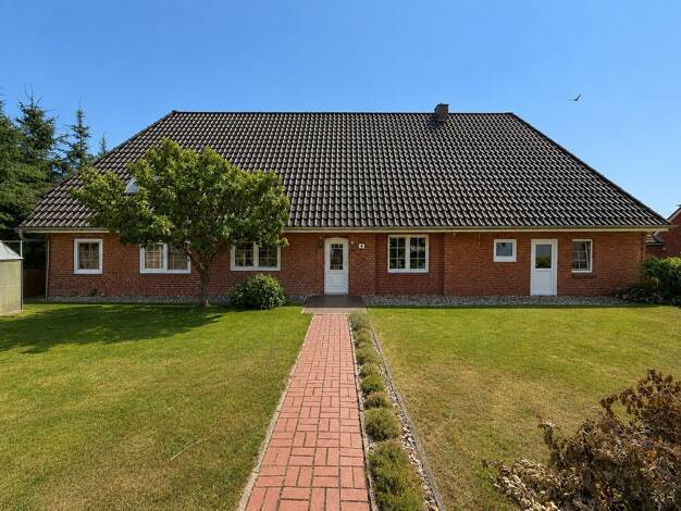 Einfamilienhaus zum Kauf 299.000 € 7 Zimmer 205 m² 1.306 m² Grundstück Almdorf 25821