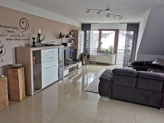 Wohnung zur Miete 860 € 4 Zimmer 97 m² Geschoss 3/4 frei ab 01.06.2026 Nördlingen 86720