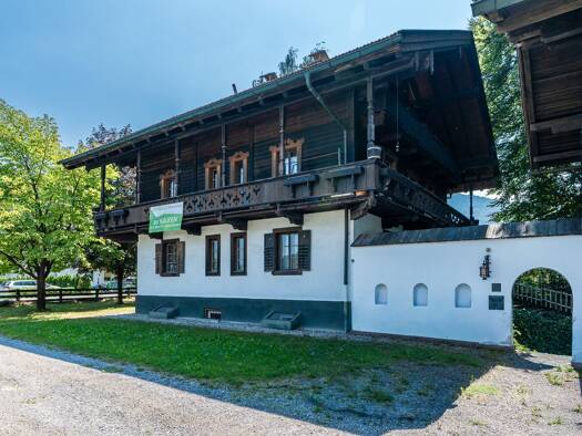 Villa zum Kauf 1.185.000 € 10 Zimmer 276 m² 1.663 m² Grundstück Weitschön 47-48 Kundl 6250