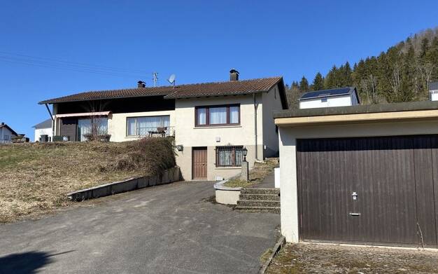Einfamilienhaus zum Kauf 299.000 € 5 Zimmer 170 m² 1.840 m² Grundstück Wehingen 78564